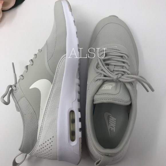 NWT Nike Air Max Thea Light Bone W AUTHENTIC - Picture 7 of 8